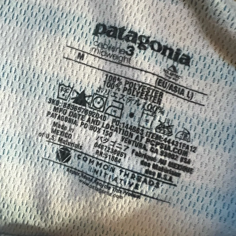 Patagonia Women's Blue and White Striped Long Sleeve Tee - Picture 2 of 2